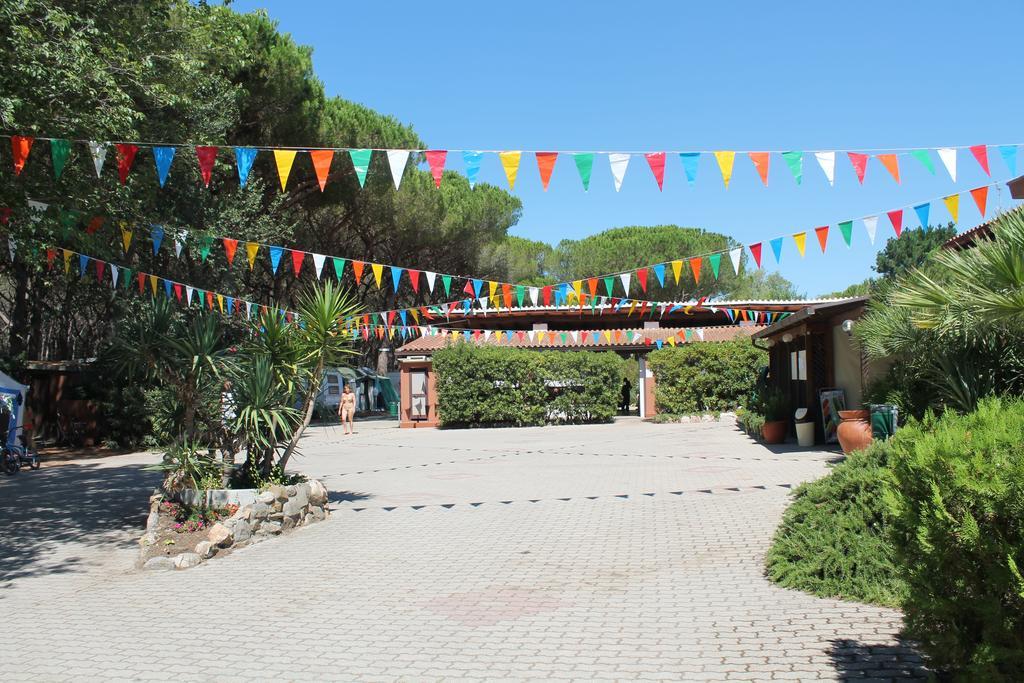 Village Camping Hawaii Албиния Екстериор снимка